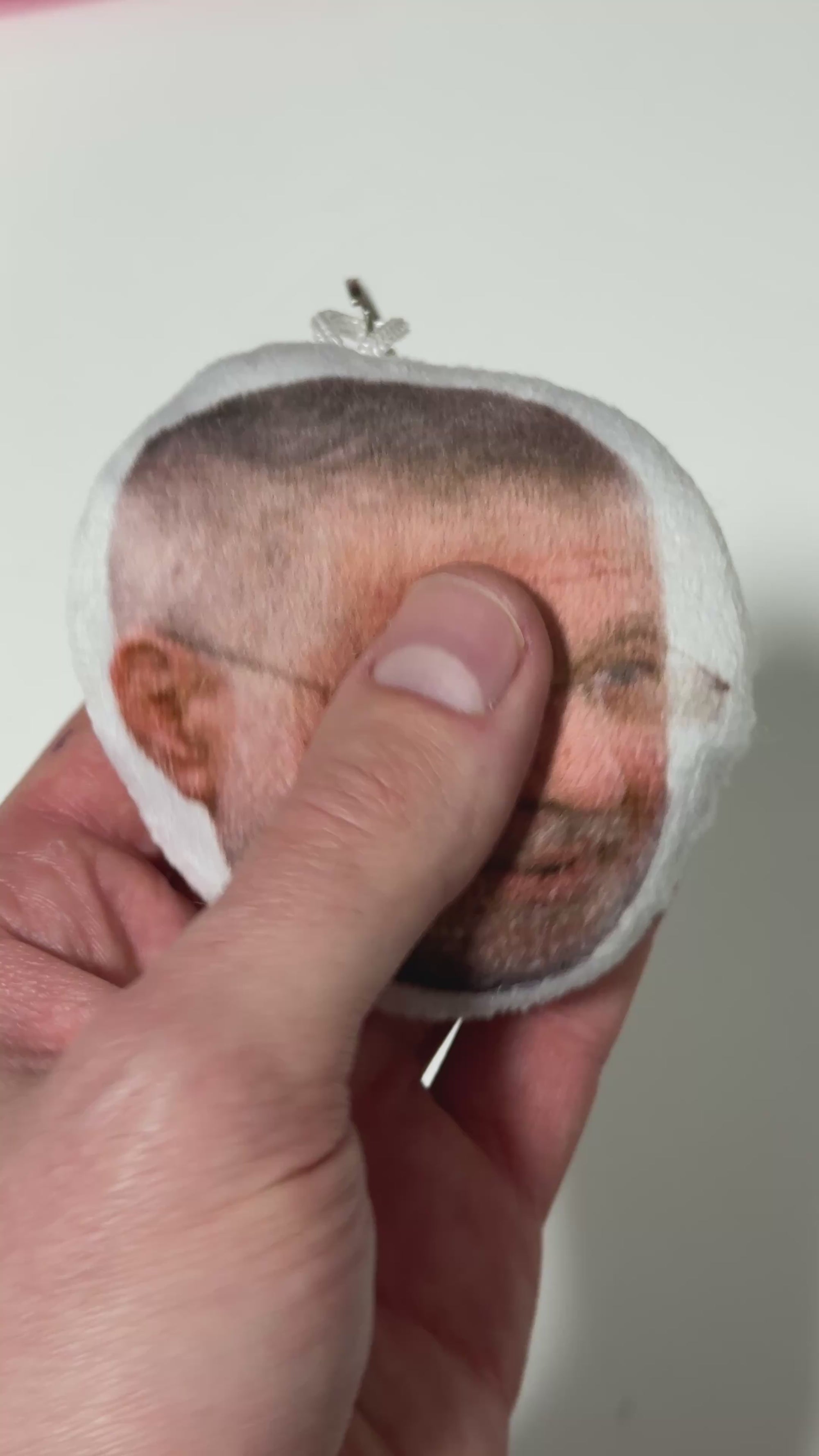 Keychain with speaker Igor Kolomyisky