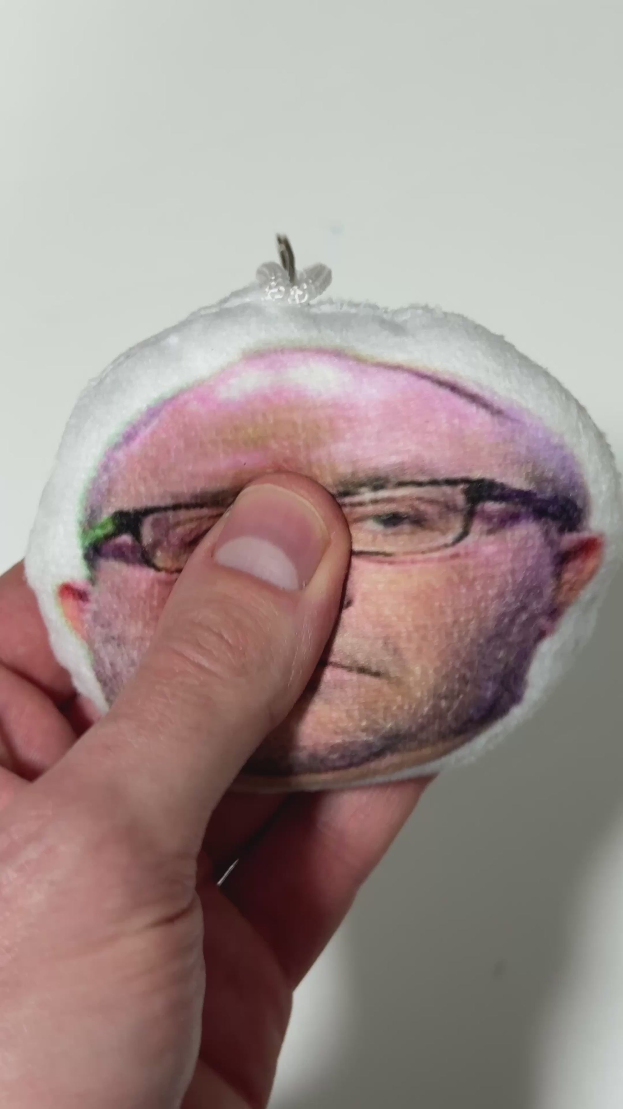 Keychain with speaker Gennady Kernes