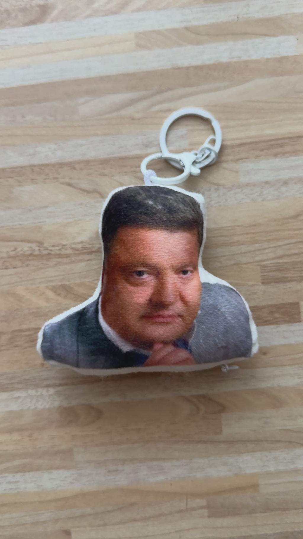 Брелок із динаміком Петро Порошенко