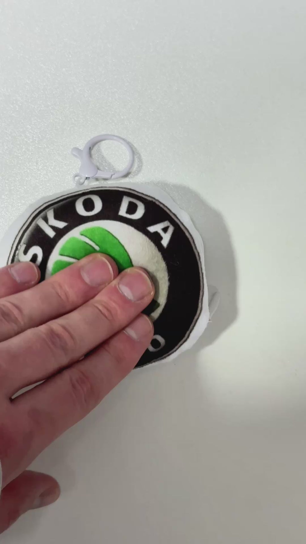 Брелок із динаміком Škoda