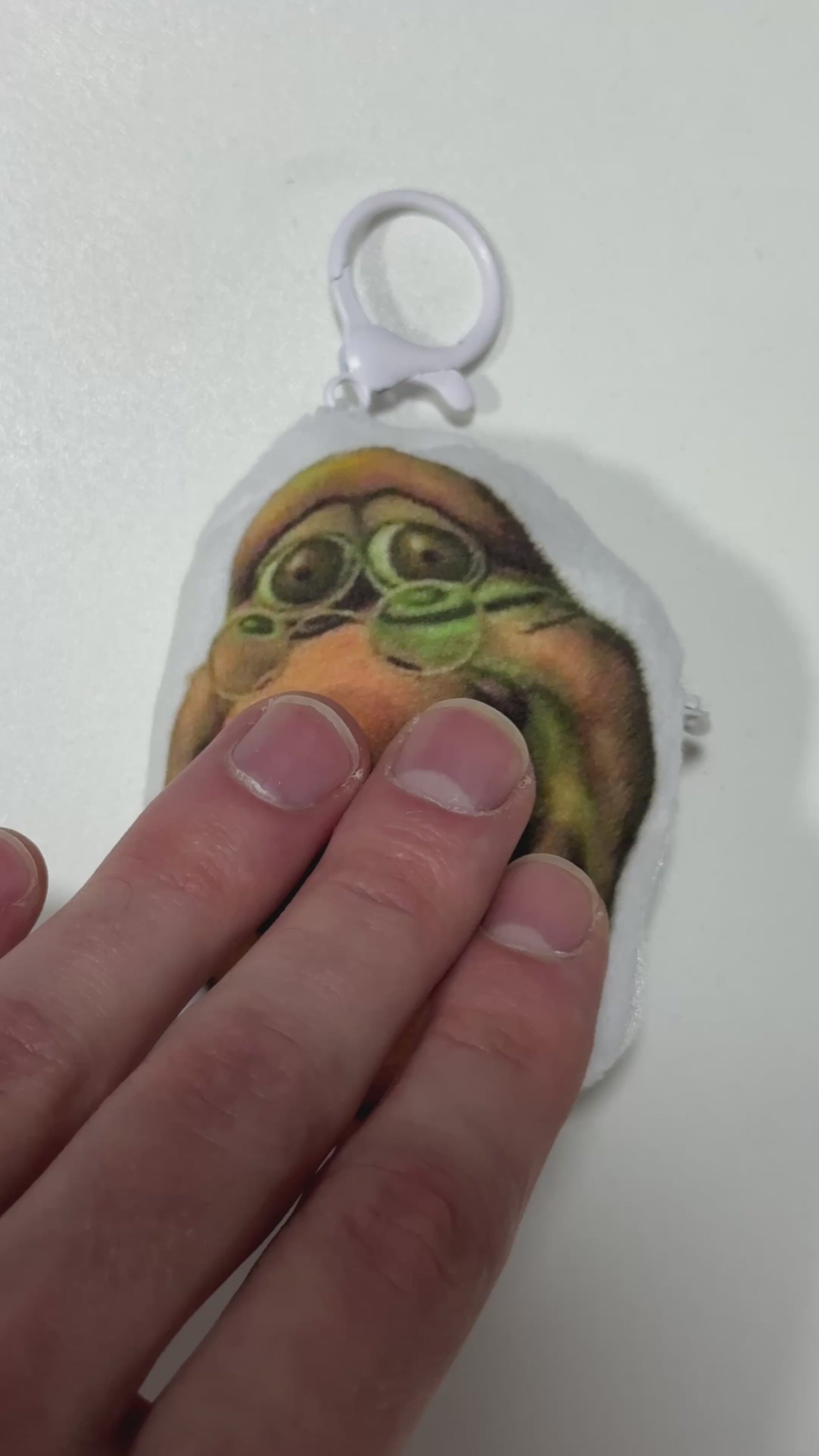 Брелок із динаміком Червʼяк