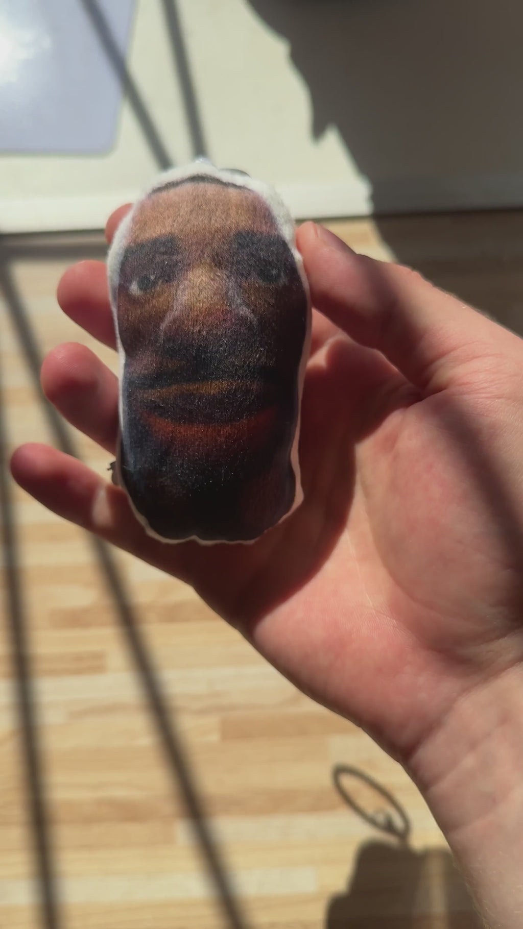 N*skin Fortnite speaker keychain